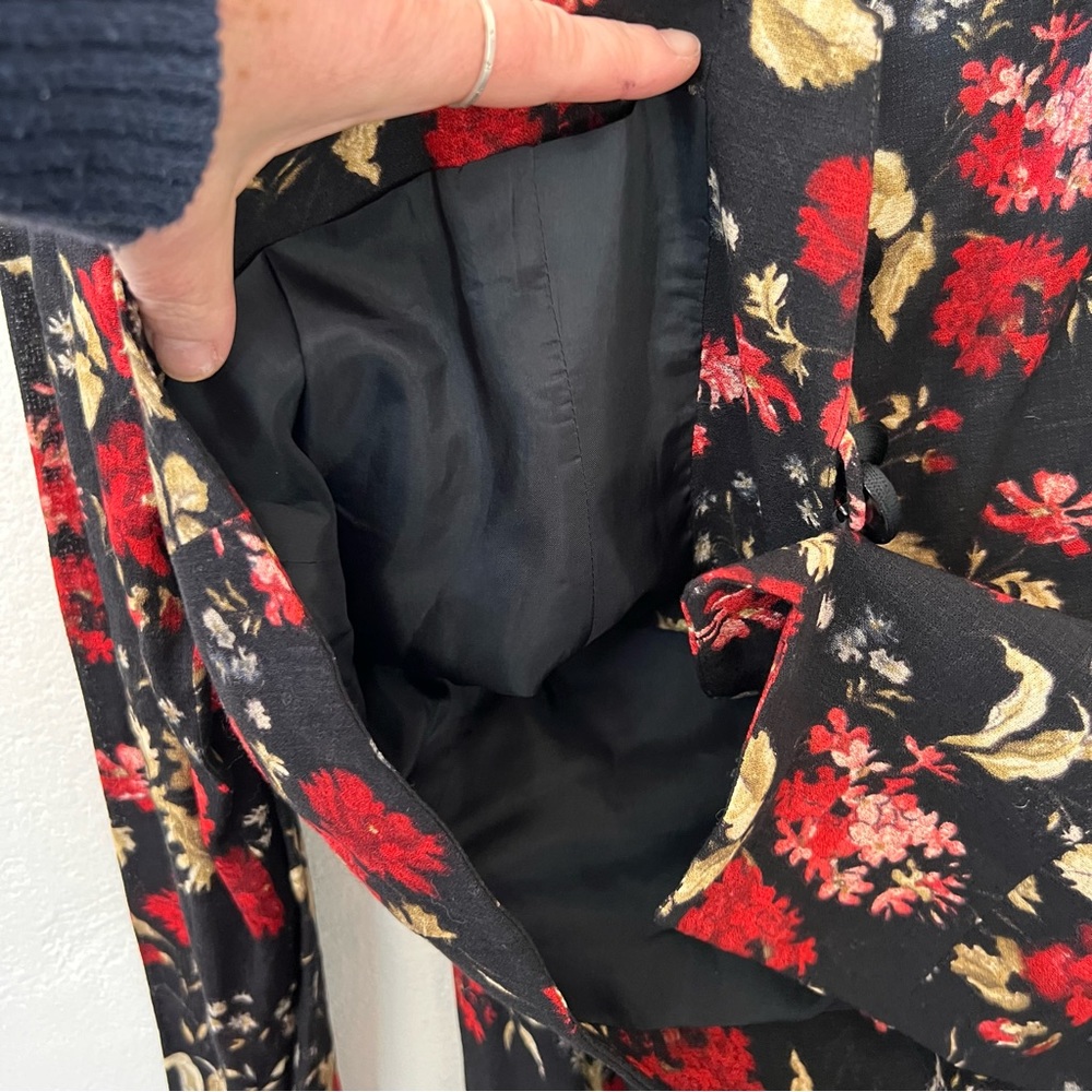LIZ CLAIBORNE Vintage Skirt Set Black w Flowers Button Top Straight Skirt Size 8 - Picture 9 of 12
